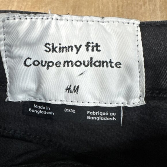 H&M Mens Skinny Fit Coupe Moulante Jeans Black Size 31x32 - Picture 2 of 5